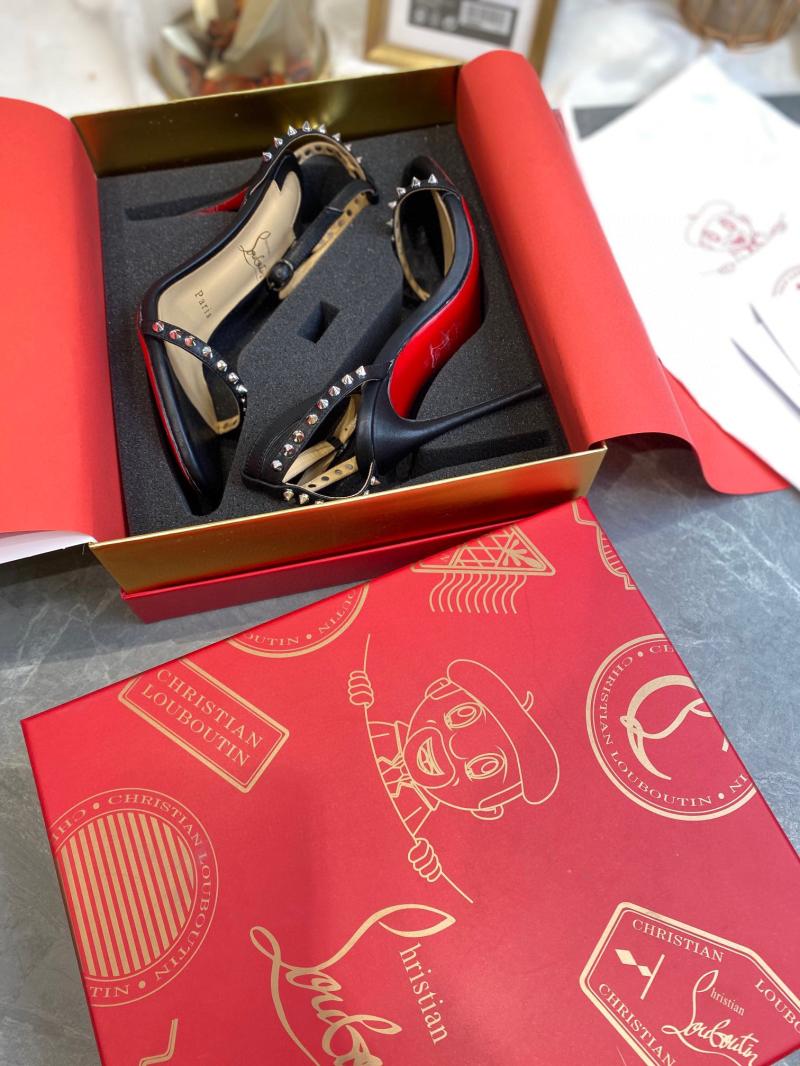Louboutin Sandals SCLS51305