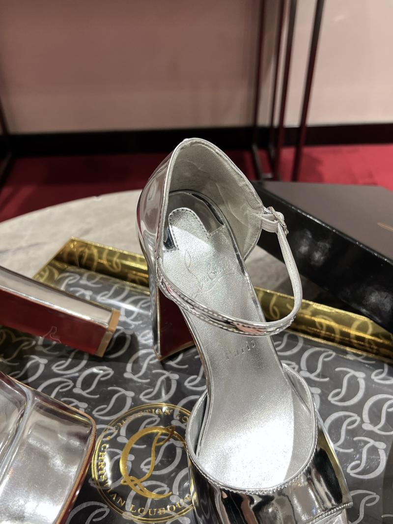 Louboutin Sandals SCLS51309