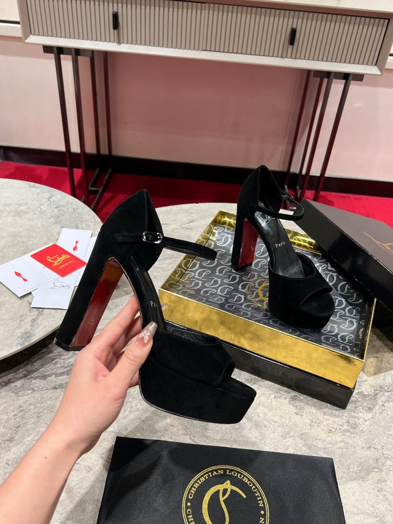 Louboutin Sandals SCLS51310