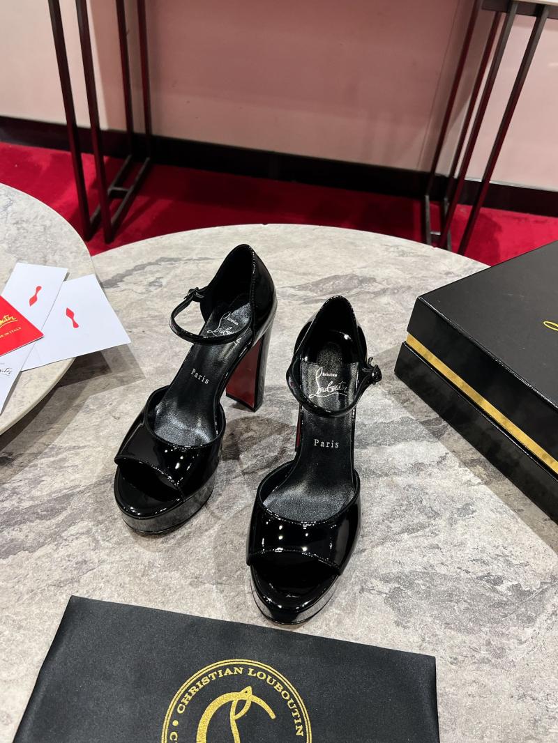 Louboutin Sandals SCLS51312