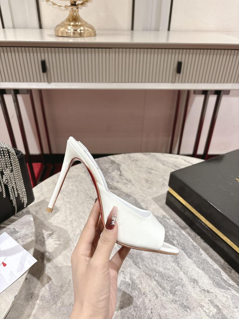 Louboutin Sandals SCLS51325