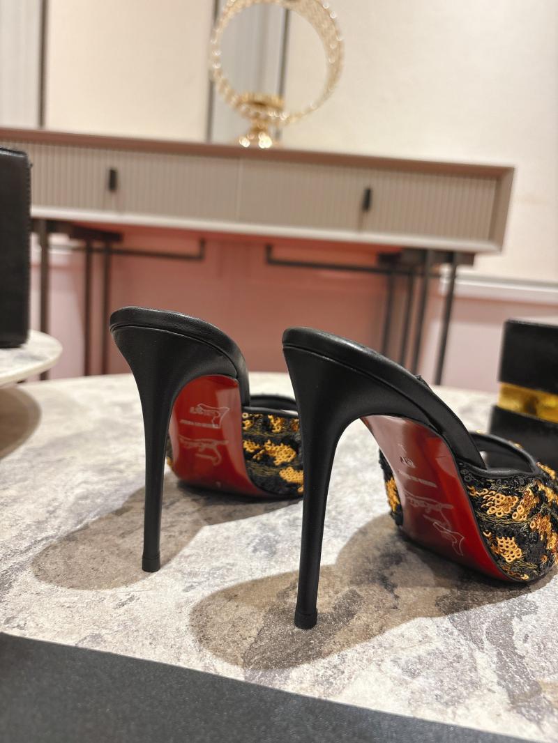 Louboutin Sandals SCLS51326