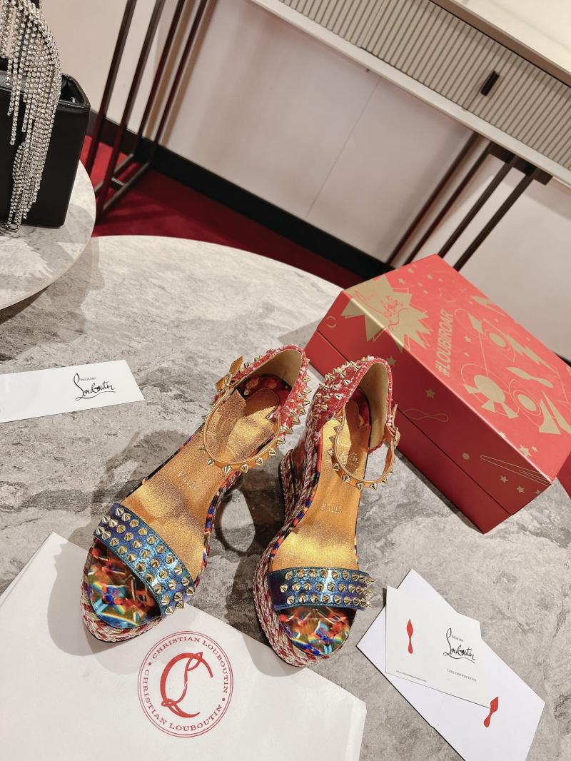 Louboutin Wedge Sandals SCLS51333