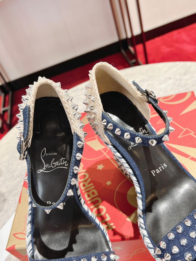 Louboutin Wedge Sandals SCLS51336