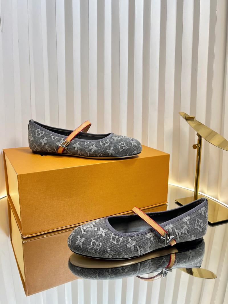 Louis Vuitton Ballet Shoes SLB41805