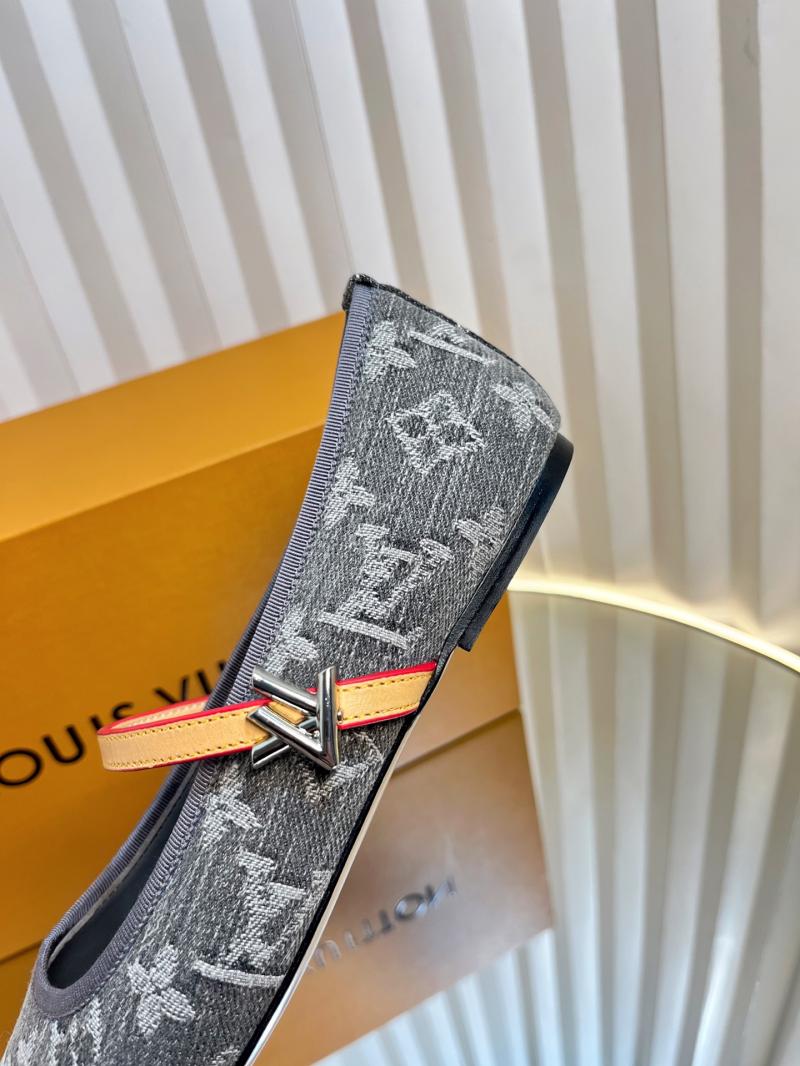 Louis Vuitton Ballet Shoes SLB41805