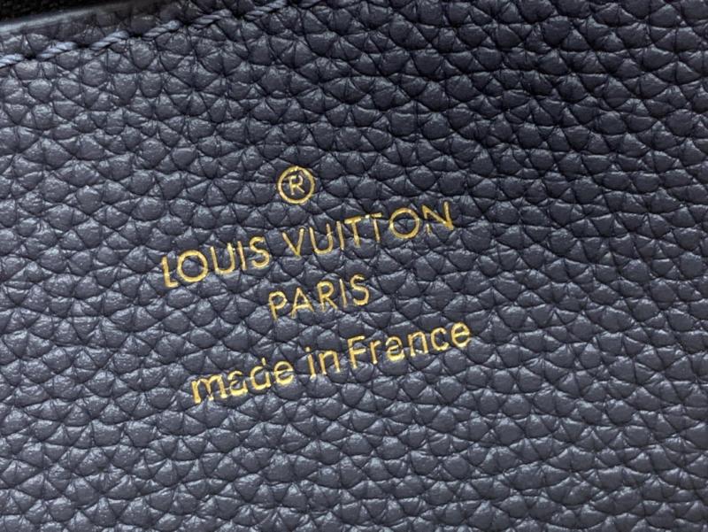 Louis Vuitton Bella Tote Navy M14316