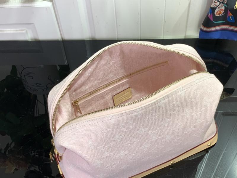 Louis Vuitton Cosmetic Pouch GM Pink M13750