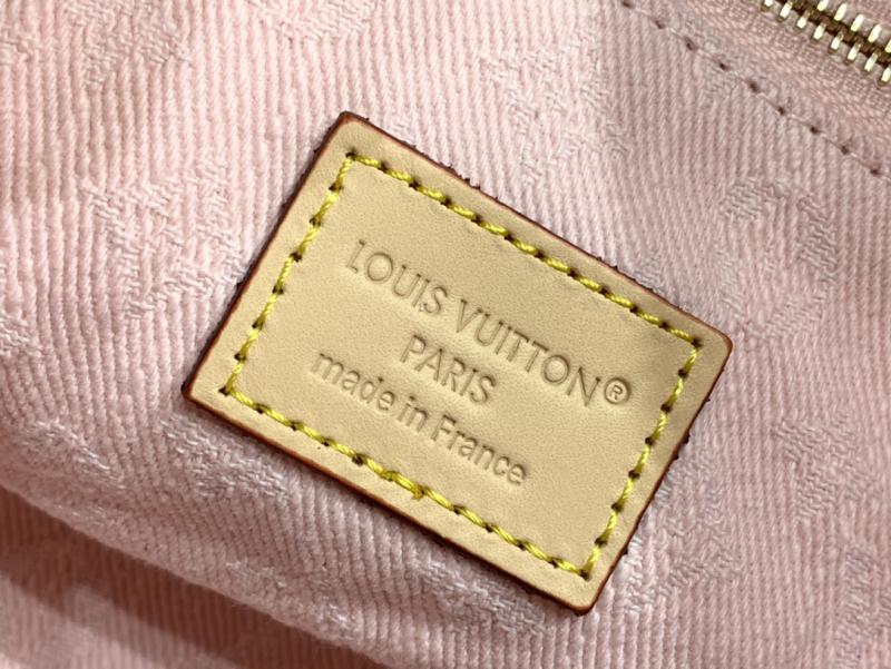 Louis Vuitton Cosmetic Pouch GM Pink M13750