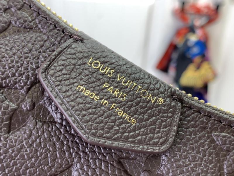 Louis Vuitton Easy Pouch M13614