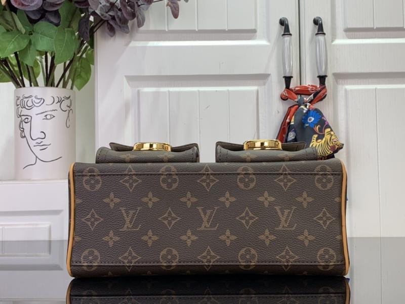 Louis Vuitton Manhattan PM Bag M40026