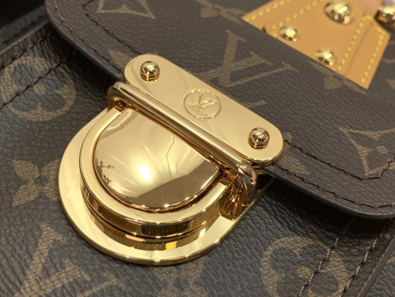 Louis Vuitton Manhattan PM Bag M40026