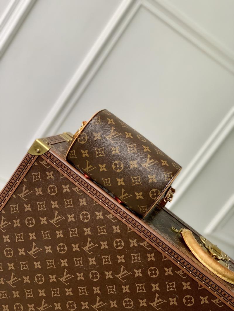 Louis Vuitton Nano Speedy Dating M13226