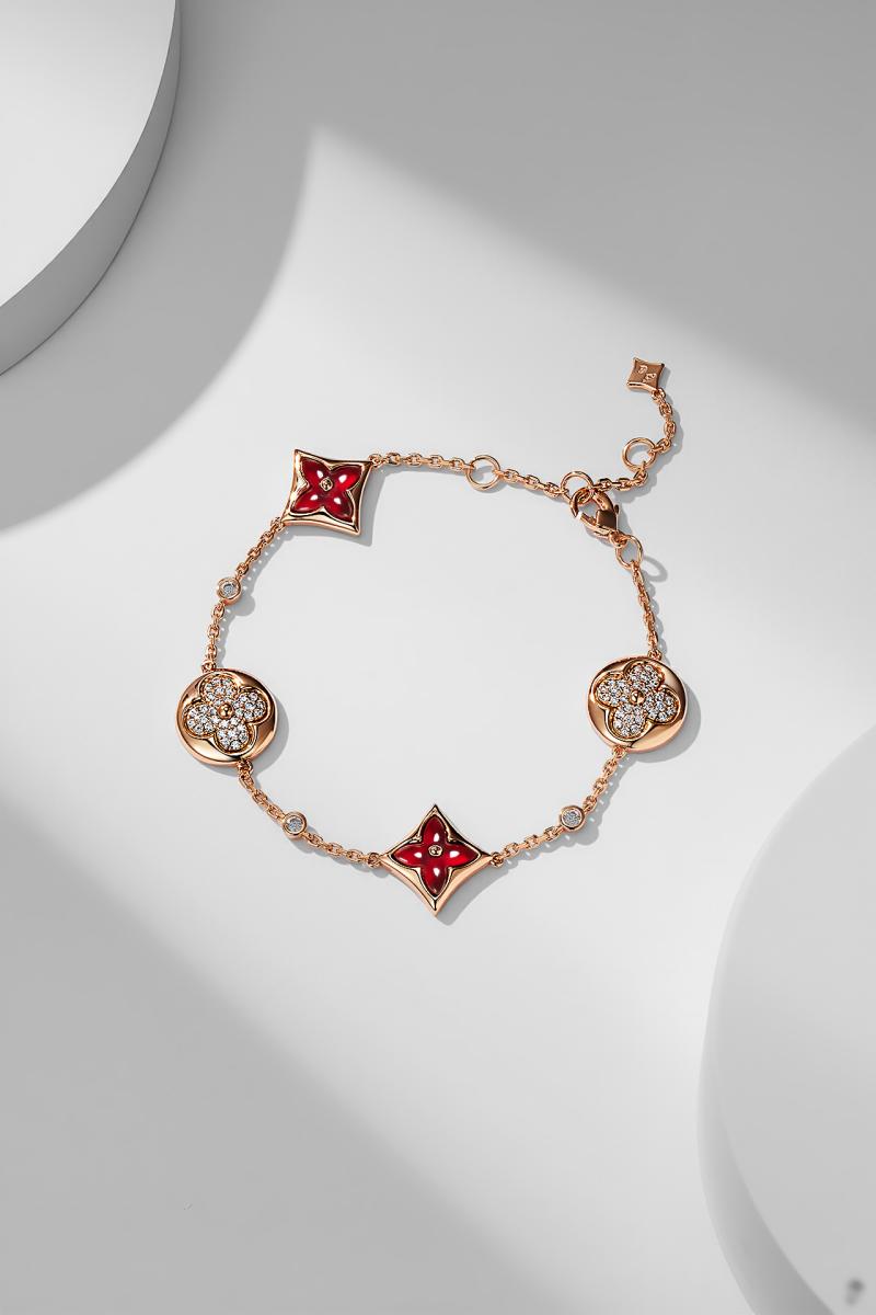 Louis Vuitton Necklace LN42701