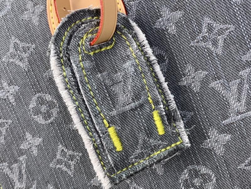 Louis Vuitton OnTheGo MM M13189