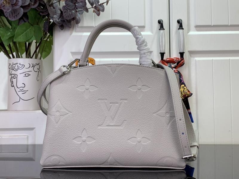 Louis Vuitton Petit Palais M13803
