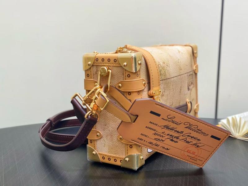 Louis Vuitton Side Trunk MM M12480