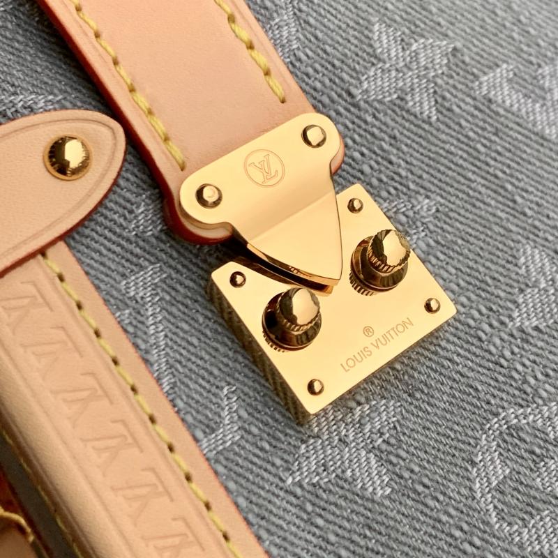 Louis Vuitton Side Trunk MM M13285