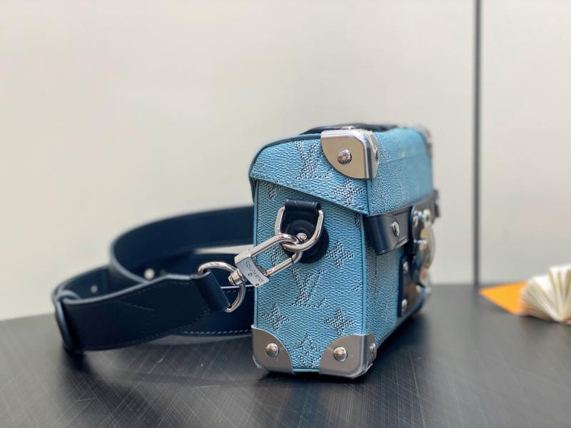 Louis Vuitton Soul Trunk M15035