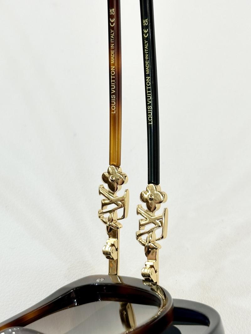 Louis Vuitton Sunglasses Z1873