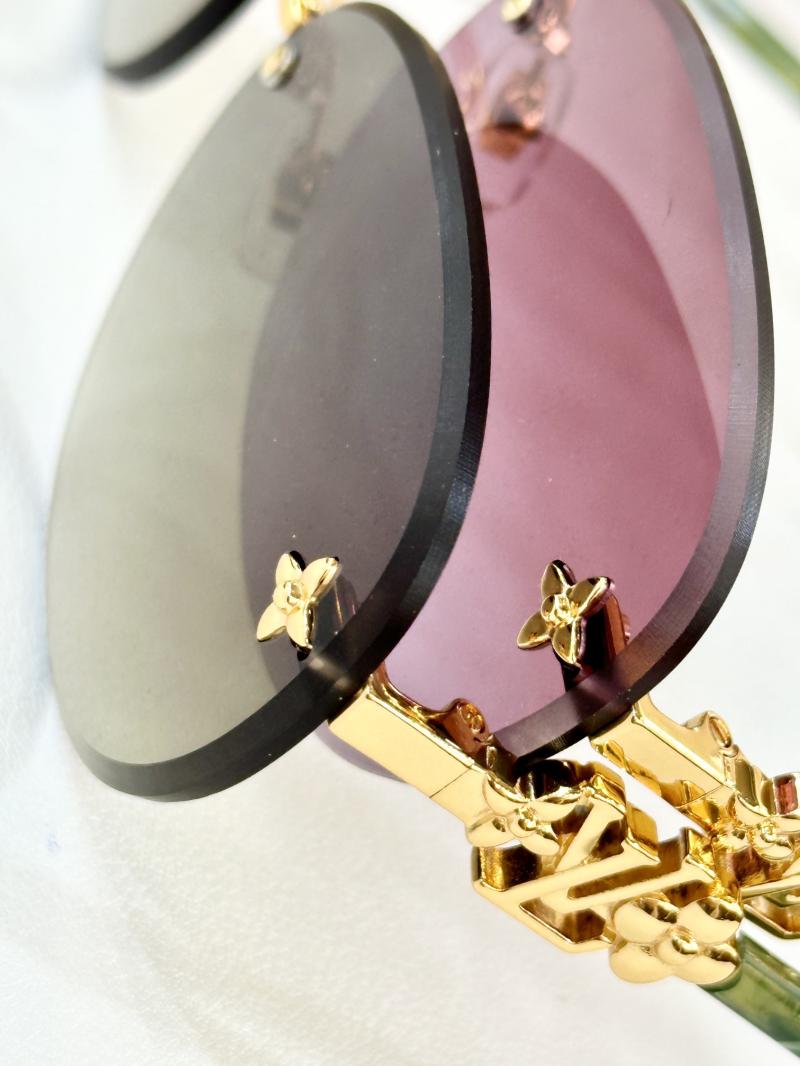 Louis Vuitton Sunglasses Z24591