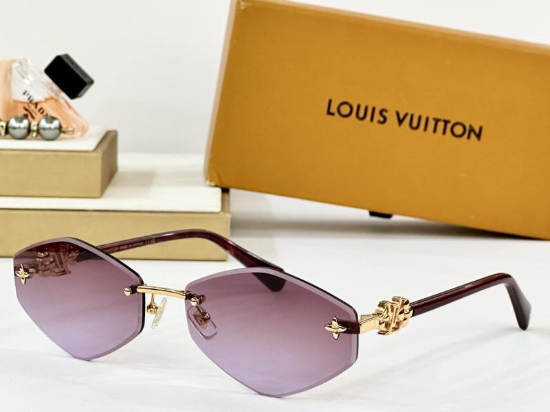 Louis Vuitton Sunglasses Z24601