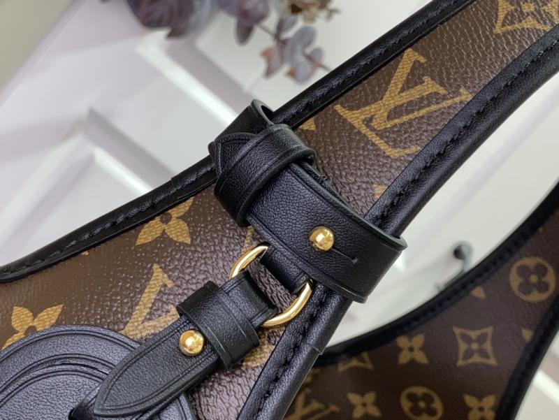 Louis Vuitton The Drop GM M12941