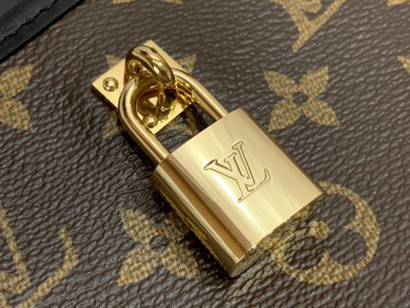 Louis Vuitton The Drop GM M12941