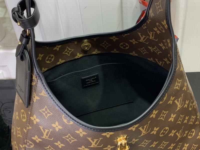 Louis Vuitton The Drop GM M12941