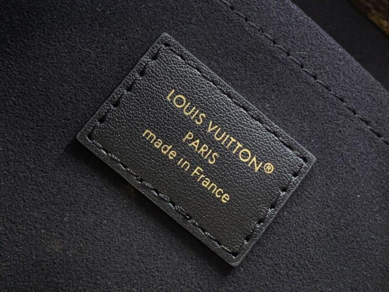 Louis Vuitton The Drop PM M12940