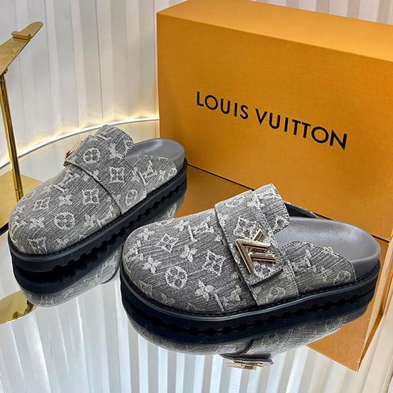Louis Vuitton Unisex Slippers SLU41801