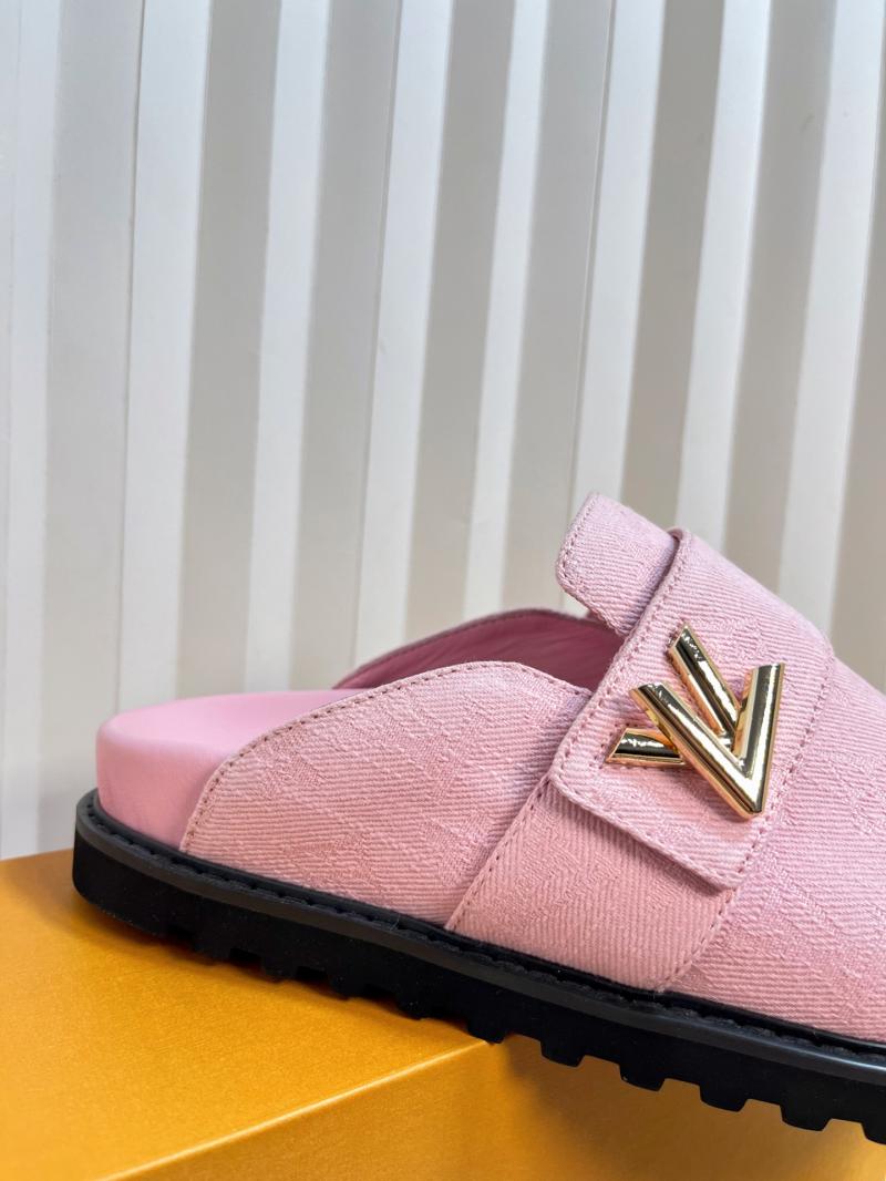 Louis Vuitton Unisex Slippers SLU41802
