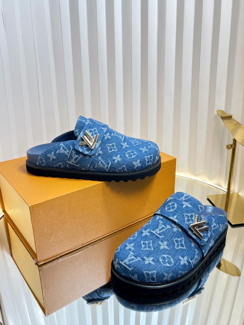 Louis Vuitton Unisex Slippers SLU41803