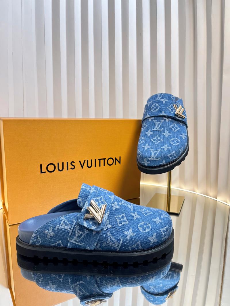 Louis Vuitton Unisex Slippers SLU41803