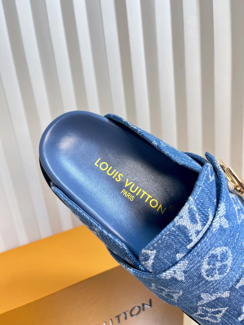 Louis Vuitton Unisex Slippers SLU41803