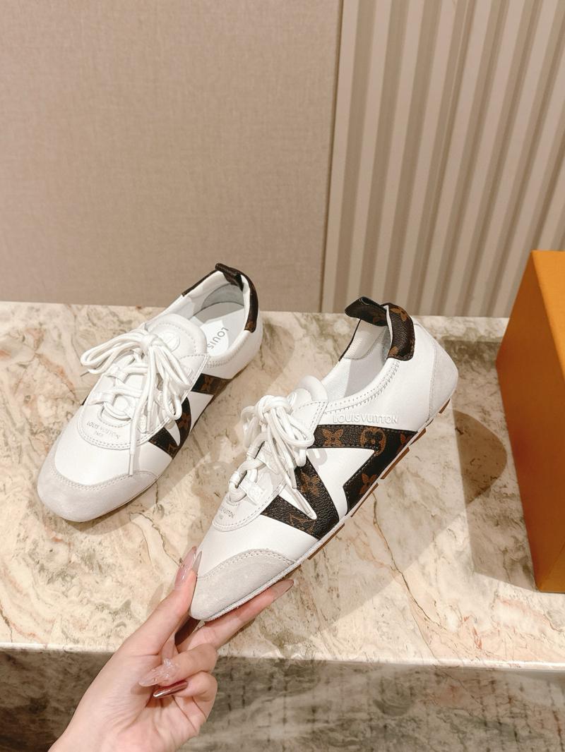 Louis Vuitton Unisex Sneakers SLS42301