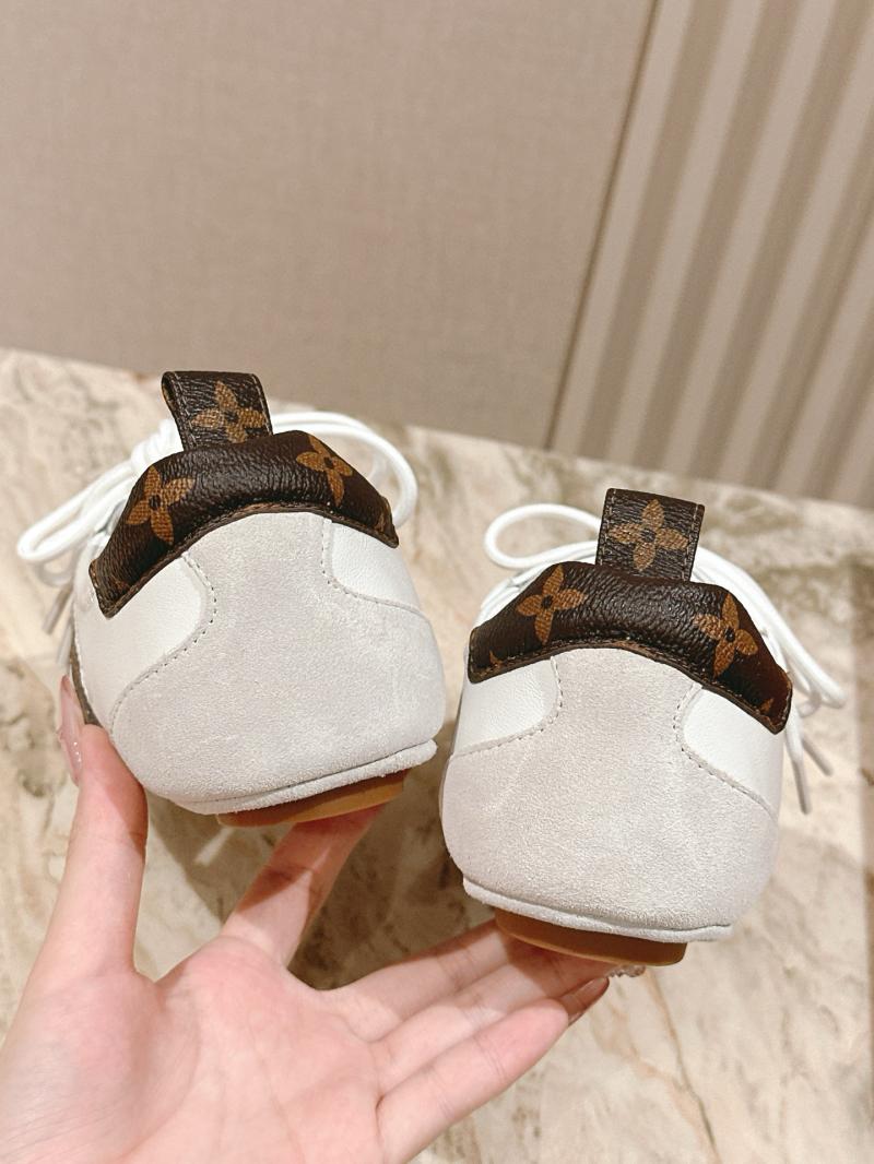 Louis Vuitton Unisex Sneakers SLS42301