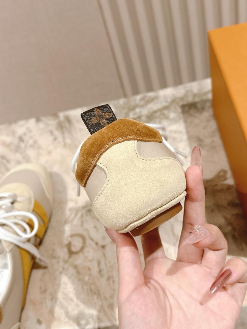 Louis Vuitton Unisex Sneakers SLS42302