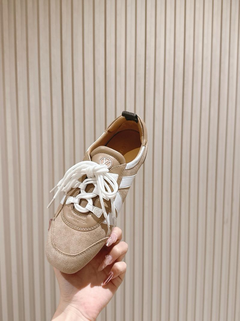 Louis Vuitton Unisex Sneakers SLS42304