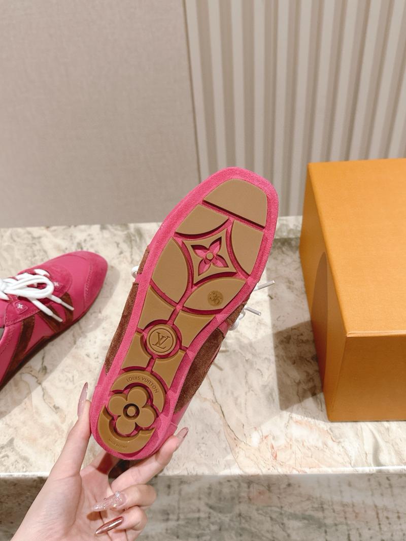 Louis Vuitton Unisex Sneakers SLS42305