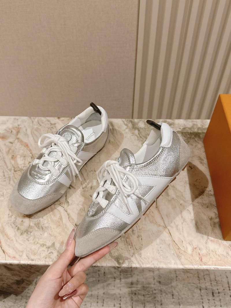 Louis Vuitton Unisex Sneakers SLS42306
