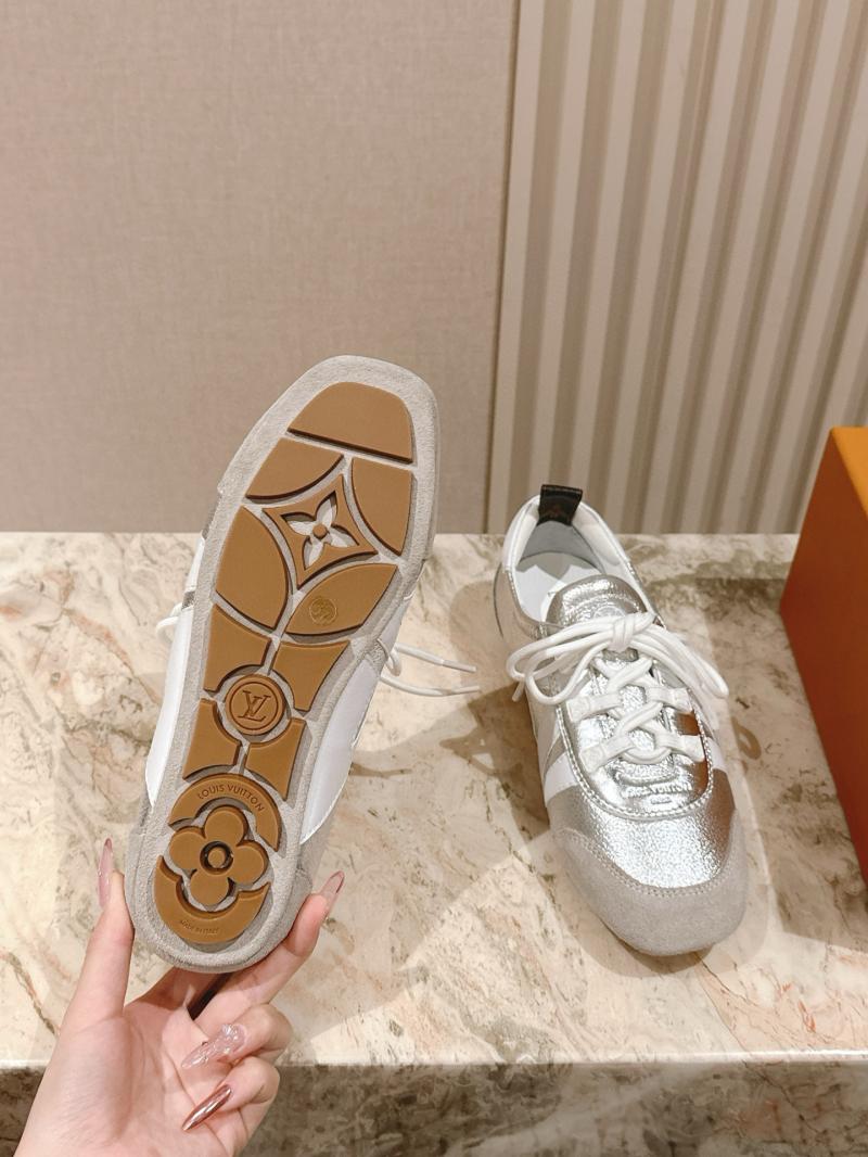 Louis Vuitton Unisex Sneakers SLS42306