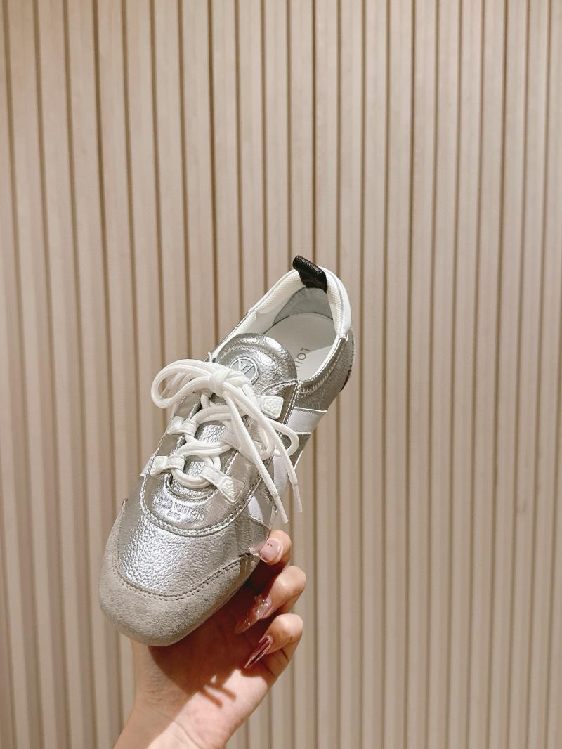 Louis Vuitton Unisex Sneakers SLS42306