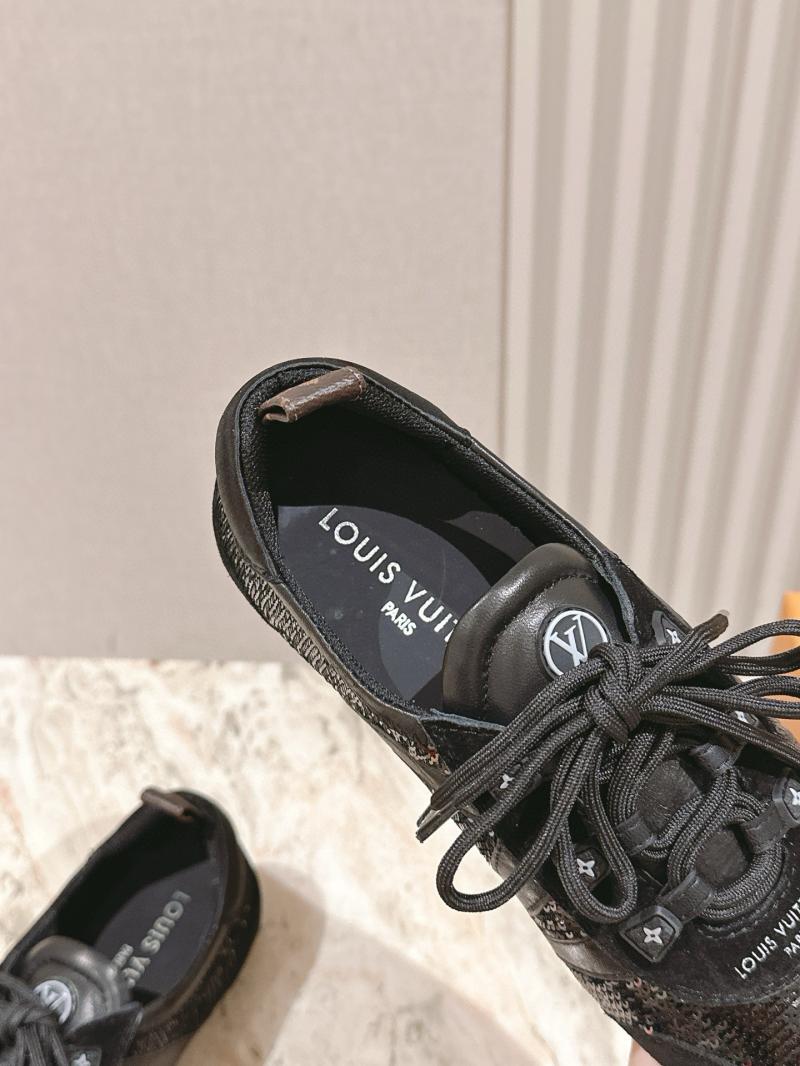 Louis Vuitton Unisex Sneakers Black SLS42309