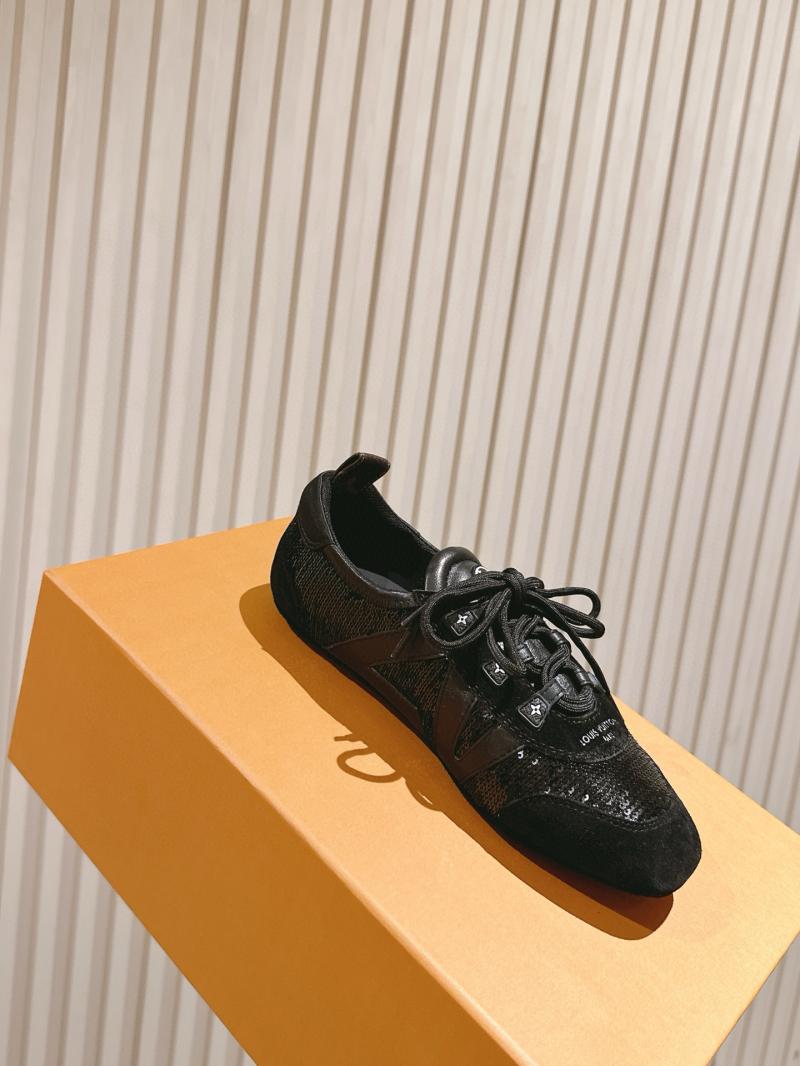 Louis Vuitton Unisex Sneakers Black SLS42309