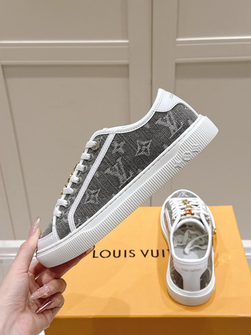 Louis Vuitton Unisex Sneakers SLU41501