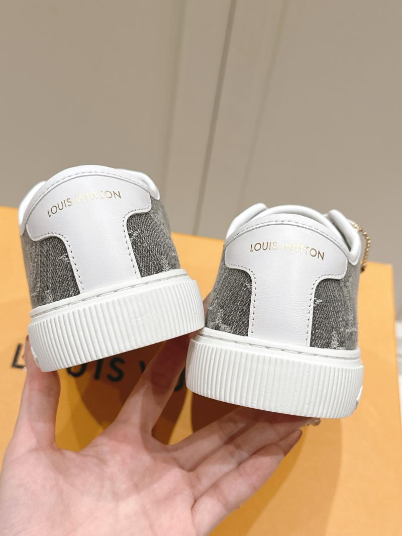 Louis Vuitton Unisex Sneakers SLU41501