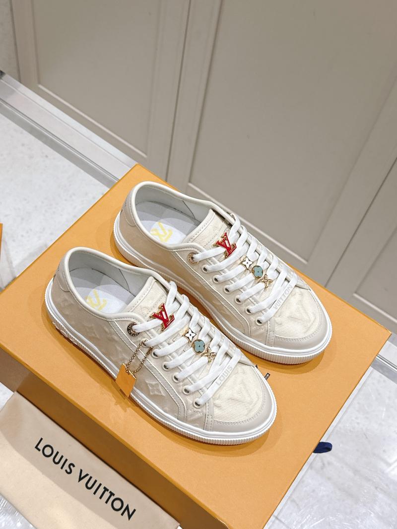 Louis Vuitton Unisex Sneakers SLU41502
