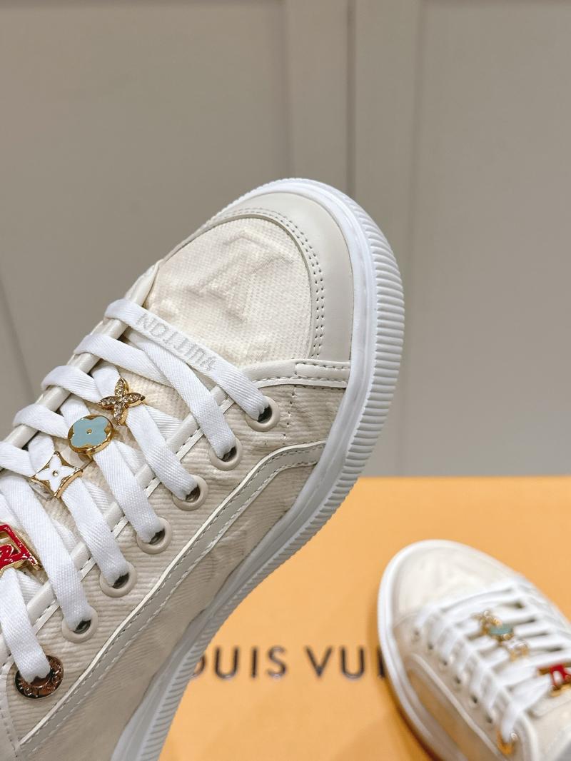 Louis Vuitton Unisex Sneakers SLU41502