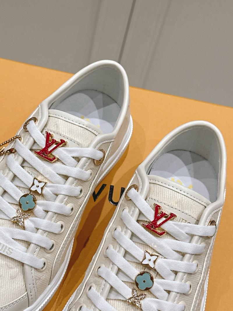 Louis Vuitton Unisex Sneakers SLU41502